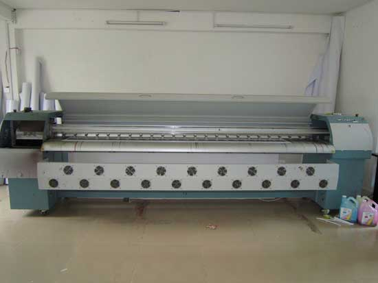 極限高精噴繪機(jī)